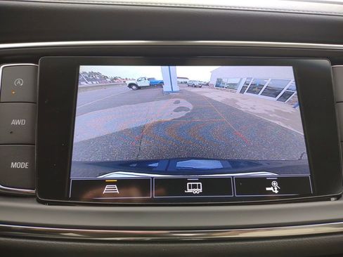 Used 2022 Buick Enclave Essence w/ Trailering Package, 5000 lbs. AWD/4WD image 19