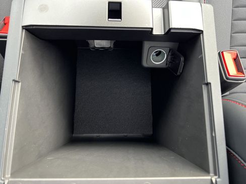 New 2026 Ford Explorer ST-Line image 37