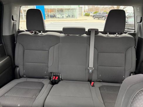 Used 2022 Chevrolet Silverado 2500 Custom w/ Custom Convenience Package image 16