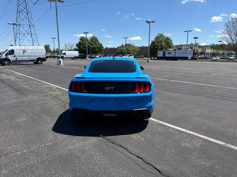 Used 2022 Ford Mustang GT Premium RWD image 4