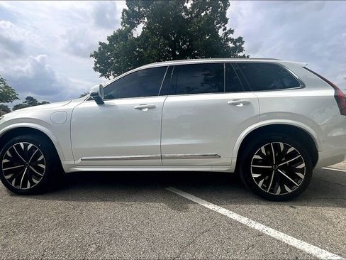 New 2026 Volvo XC90 T8 Ultra AWD/4WD image 21