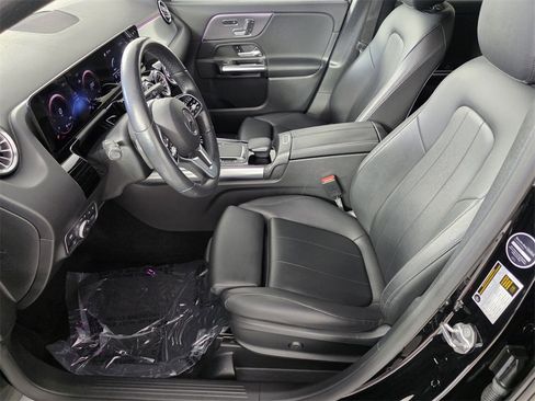 Certified 2023 Mercedes-Benz GLA 250 4MATIC image 9