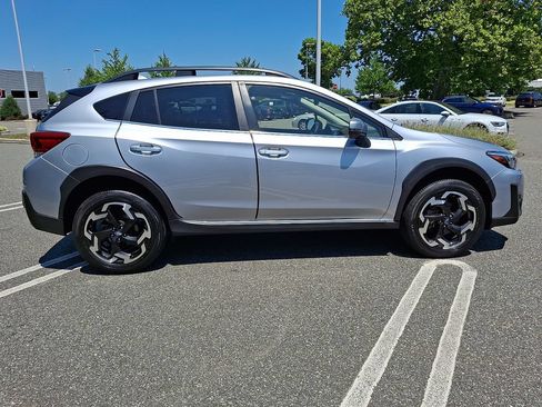 Used 2023 Subaru Crosstrek 2.5i Limited w/ Moonroof Package AWD/4WD image 10