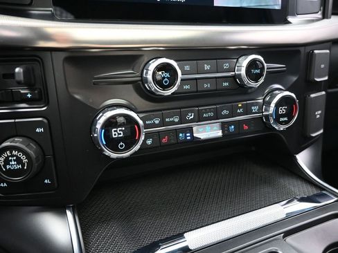 Used 2021 Ford F150 Raptor w/ Equipment Group 801A High AWD/4WD image 18