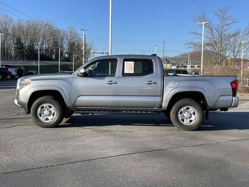 Used 2023 Toyota Tacoma SR image 2