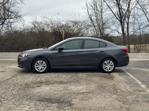 Used 2018 Subaru Impreza 2.0i image 4