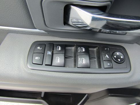Used 2016 RAM 1500 Outdoorsman AWD/4WD image 23