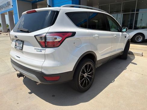 Used 2018 Ford Escape Titanium AWD/4WD image 11