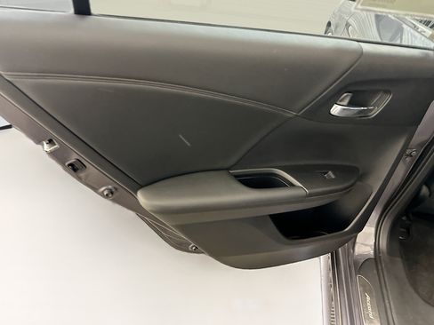 Used 2015 Honda Accord Sport image 26