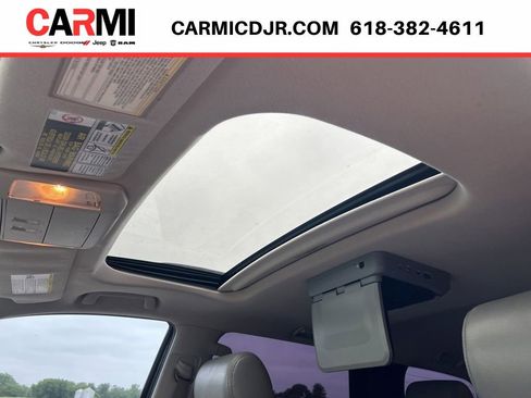 Used 2016 Toyota Sequoia SR5 AWD/4WD image 10