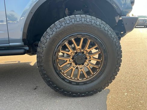 Used 2024 Ford Bronco Wildtrak AWD/4WD image 6