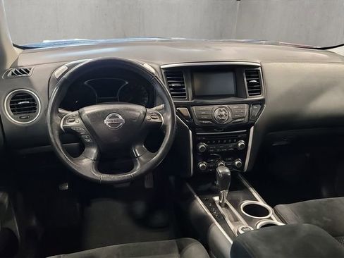 Used 2014 Nissan Pathfinder SV AWD/4WD image 11