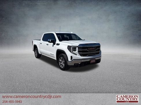 Used 2022 GMC Sierra 1500 SLT w/ SLT Convenience Package AWD/4WD image 1
