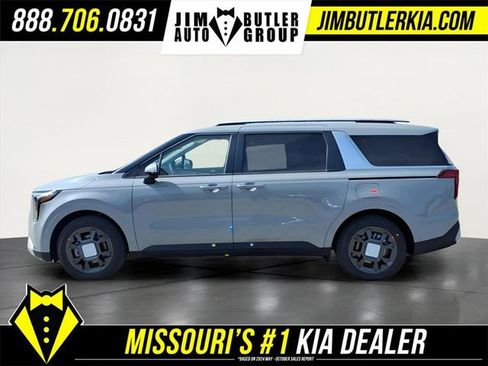 New 2026 Kia Carnival EX FWD image 18