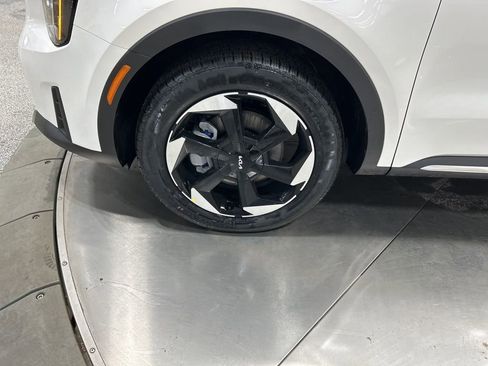 New 2026 Kia Sorento EX image 32