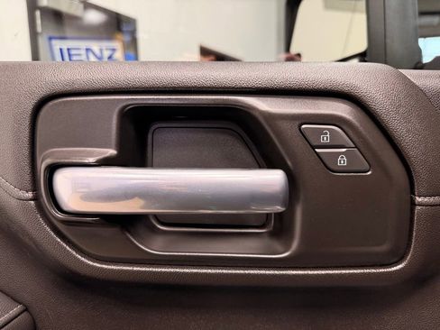 Used 2020 GMC Sierra 2500 SLE image 26