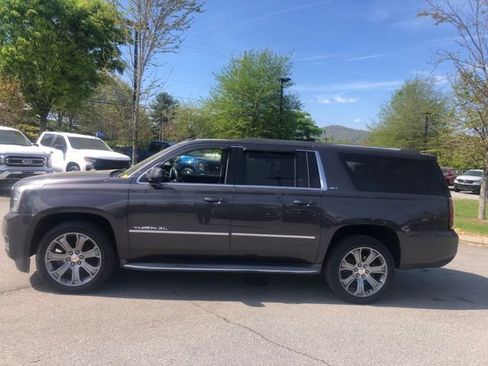 Used 2015 GMC Yukon XL SLT w/ Enhanced Security Package image 3