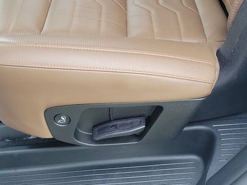 Used 2022 Kia Telluride SX w/ SX Prestige Package AWD/4WD image 12