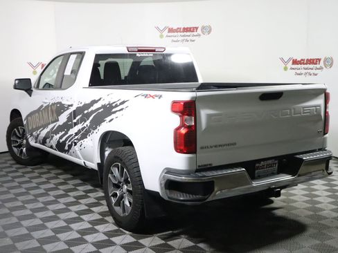 Used 2023 Chevrolet Silverado 1500 LT image 11