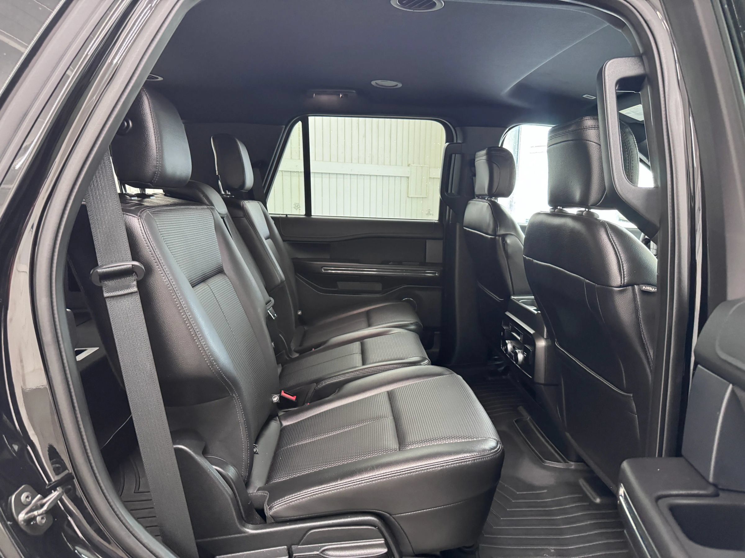 Used 2018 Ford Expedition XL AWD/4WD image 11