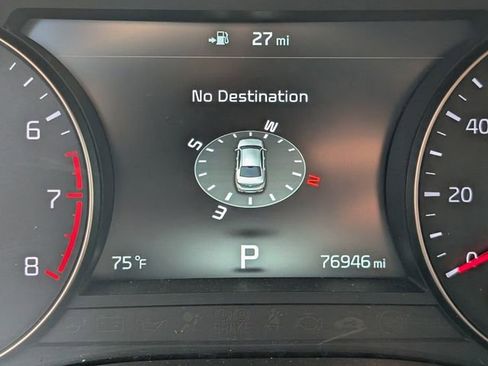 Used 2017 Kia Cadenza Limited w/ Paint Protection Package image 35