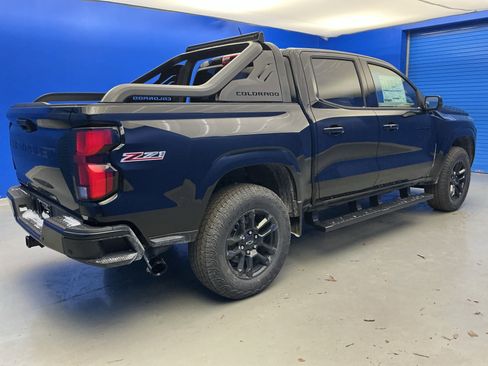 New 2026 Chevrolet Colorado Z71 w/ Midnight Edition image 7