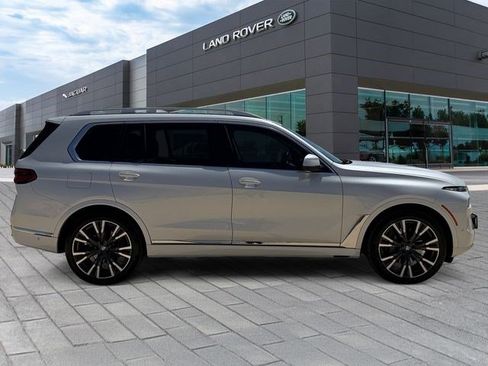 Used 2023 BMW X7 xDrive40i w/ Executive Package AWD/4WD image 6