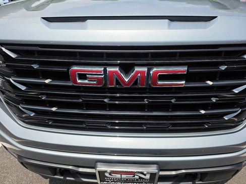 Used 2023 GMC Sierra 1500 Elevation AWD/4WD image 6