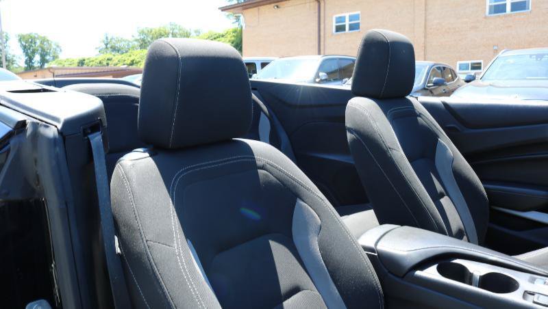 Used 2020 Chevrolet Camaro LT w/ RS Package RWD image 21