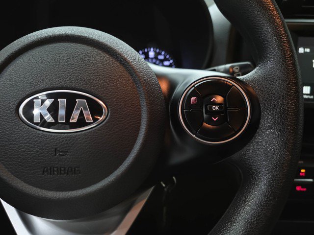 Used 2021 Kia Soul LX FWD image 19
