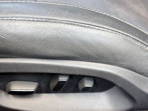 Used 2016 Chevrolet Corvette Stingray Convertible w/ 3LT Preferred Equipment Group RWD image 13
