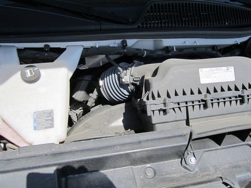Used 2025 GMC Savana 3500 LT w/ LT Preferred Equipment Group RWD image 24