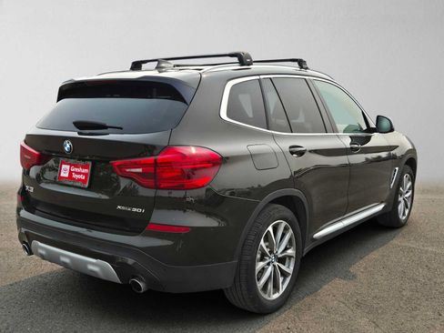 Used 2019 BMW X3 xDrive30i w/ Driving Assistance Package AWD/4WD image 3