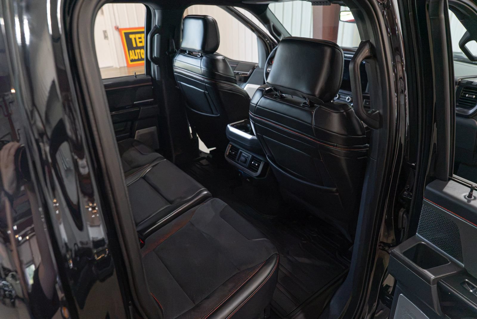 Used 2024 Ford F150 Raptor w/ Equipment Group 803A Raptor R AWD/4WD image 36