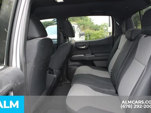 Used 2021 Toyota Tacoma TRD Sport RWD image 17