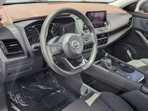 Used 2022 Nissan Rogue S FWD image 10