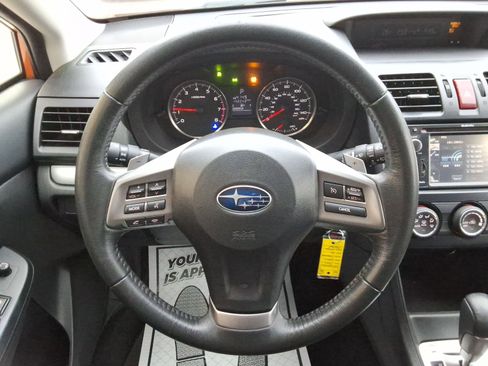 Used 2014 Subaru Crosstrek 2.0i Limited image 11