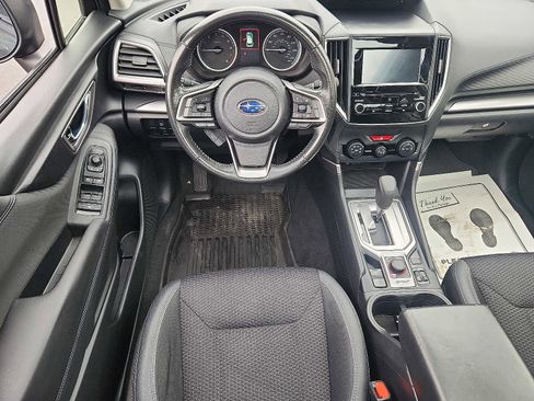 Used 2023 Subaru Forester Premium image 11