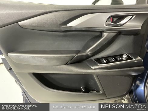 Used 2019 MAZDA CX-9 Sport image 16