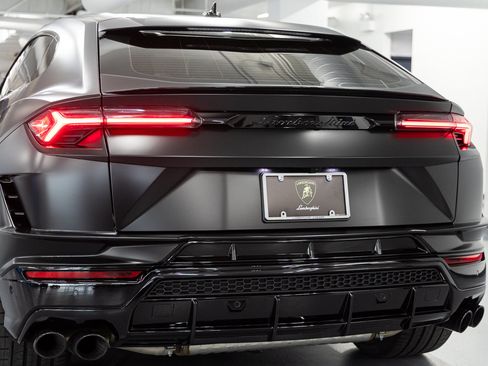 Used 2024 Lamborghini Urus S AWD/4WD image 21