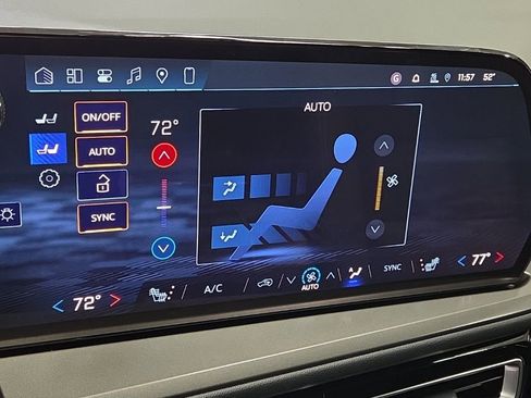 New 2026 Chevrolet Traverse LT image 22