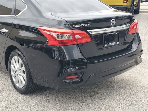 Used 2019 Nissan Sentra SV image 8