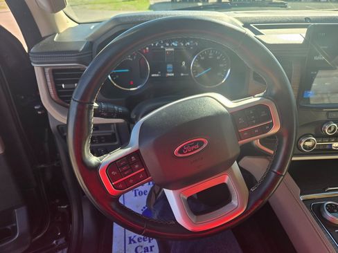 Used 2024 Ford Expedition Max Limited image 12