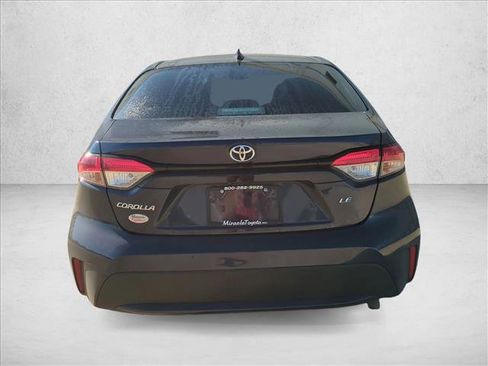 Used 2021 Toyota Corolla LE w/ LE Convenience Package image 6