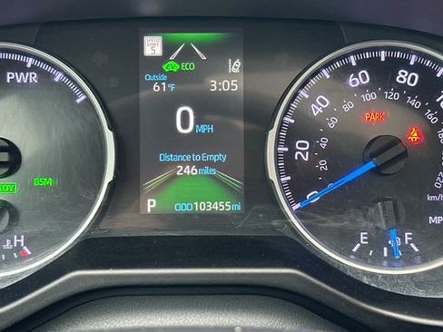 Certified 2020 Toyota RAV4 XLE image 34