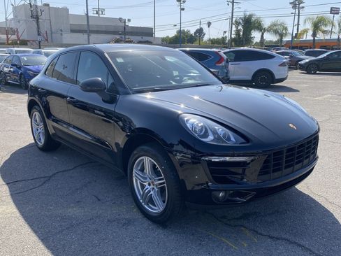 Used 2015 Porsche Macan S w/ Premium Package Plus AWD/4WD image 7