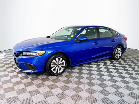 Used 2022 Honda Civic LX image 4