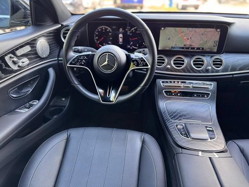 Used 2023 Mercedes-Benz E 350 4MATIC Sedan image 20