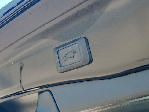 Used 2025 Toyota RAV4 XLE image 14