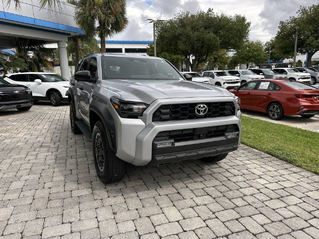 Used 2025 Toyota 4Runner TRD Off-Road Premium AWD/4WD image 17